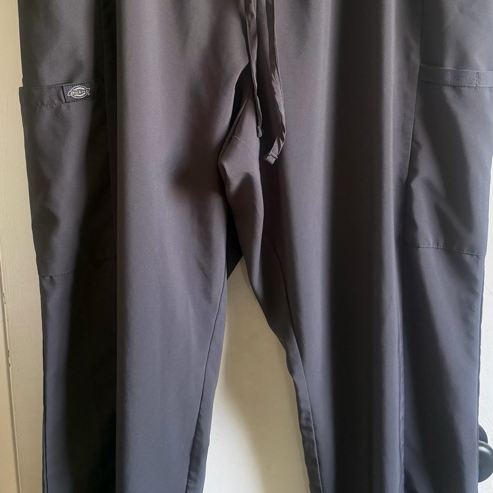 Dickies gray scrub pants/bottoms 2xl